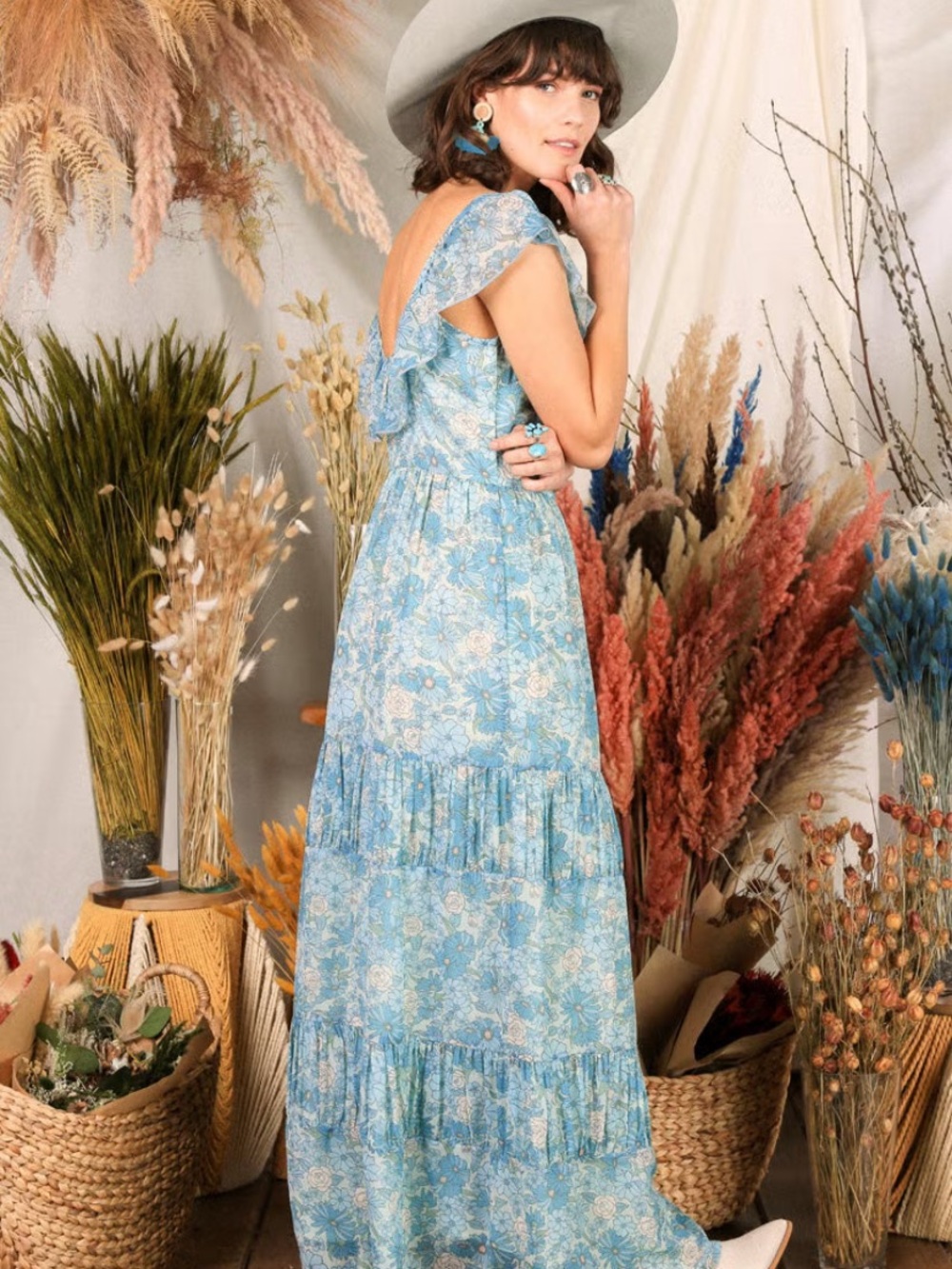The Hippie Shake Hello Darlin Coral Pink Floral Maxi Dress size 6